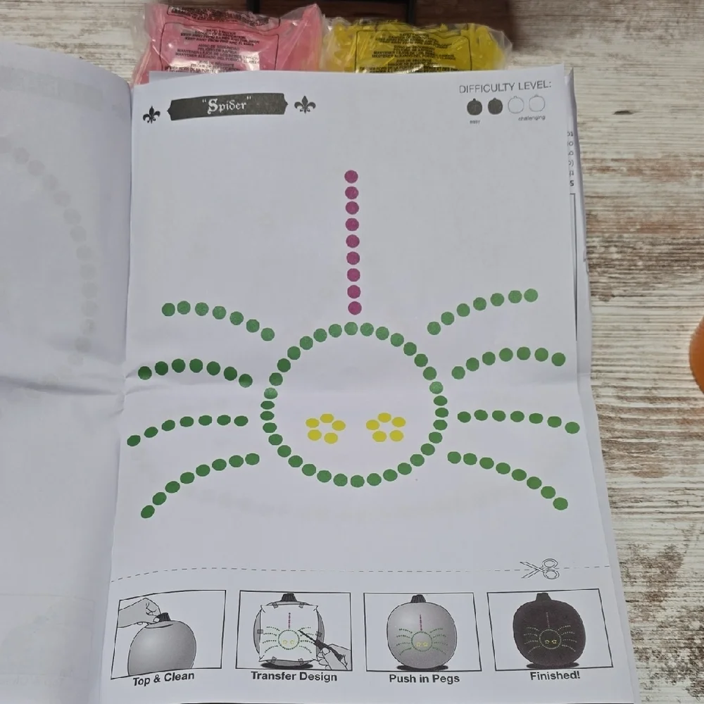 Hyde & EEK! Pumpkin Light Peg Kit – Halloween DIY Light‑Up Décor – NEW